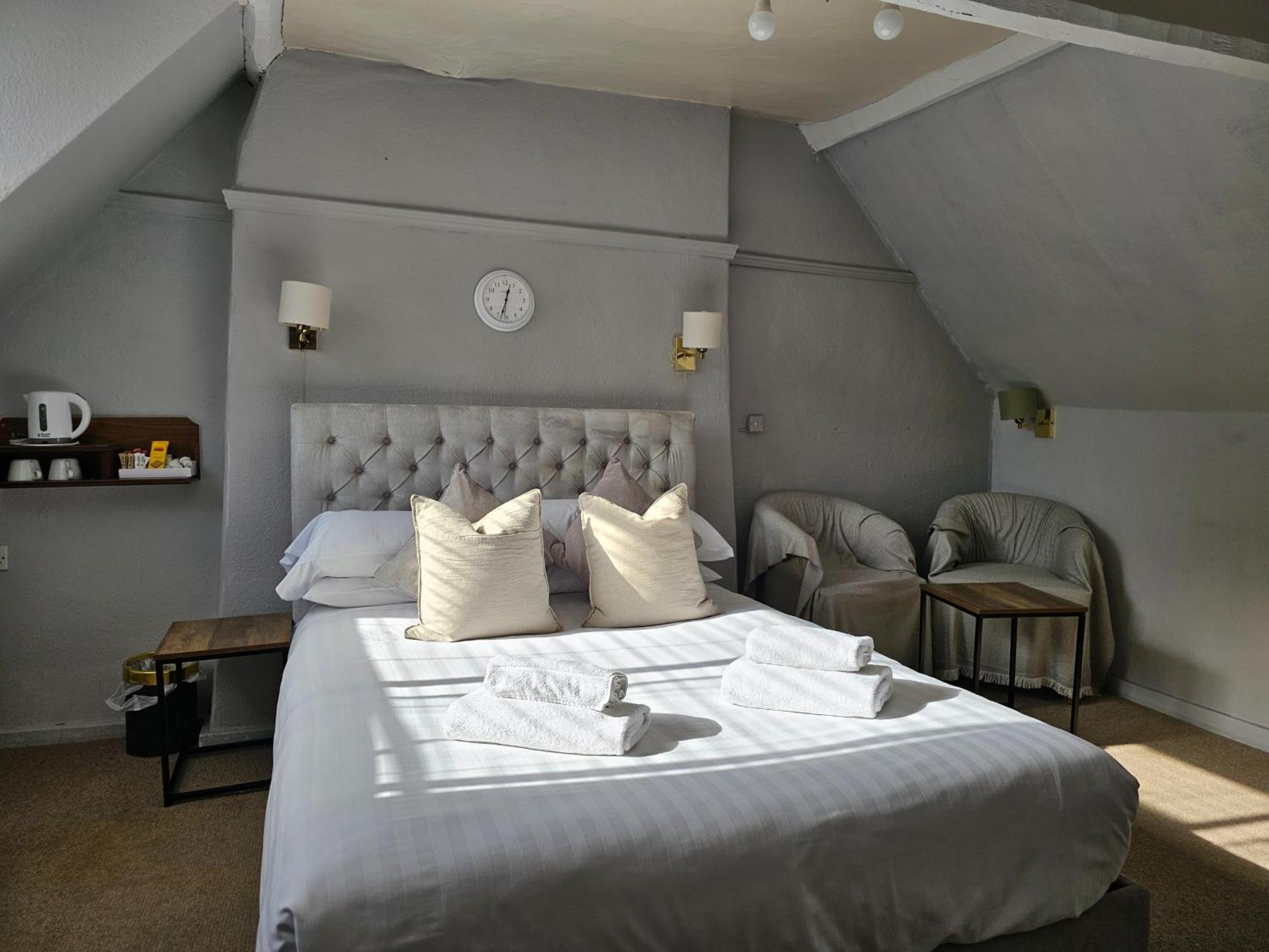 Castle View Hotel Chepstow Extérieur photo